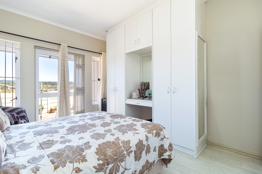 1 Bedroom Property for Sale in Sonstraal Heights Western Cape